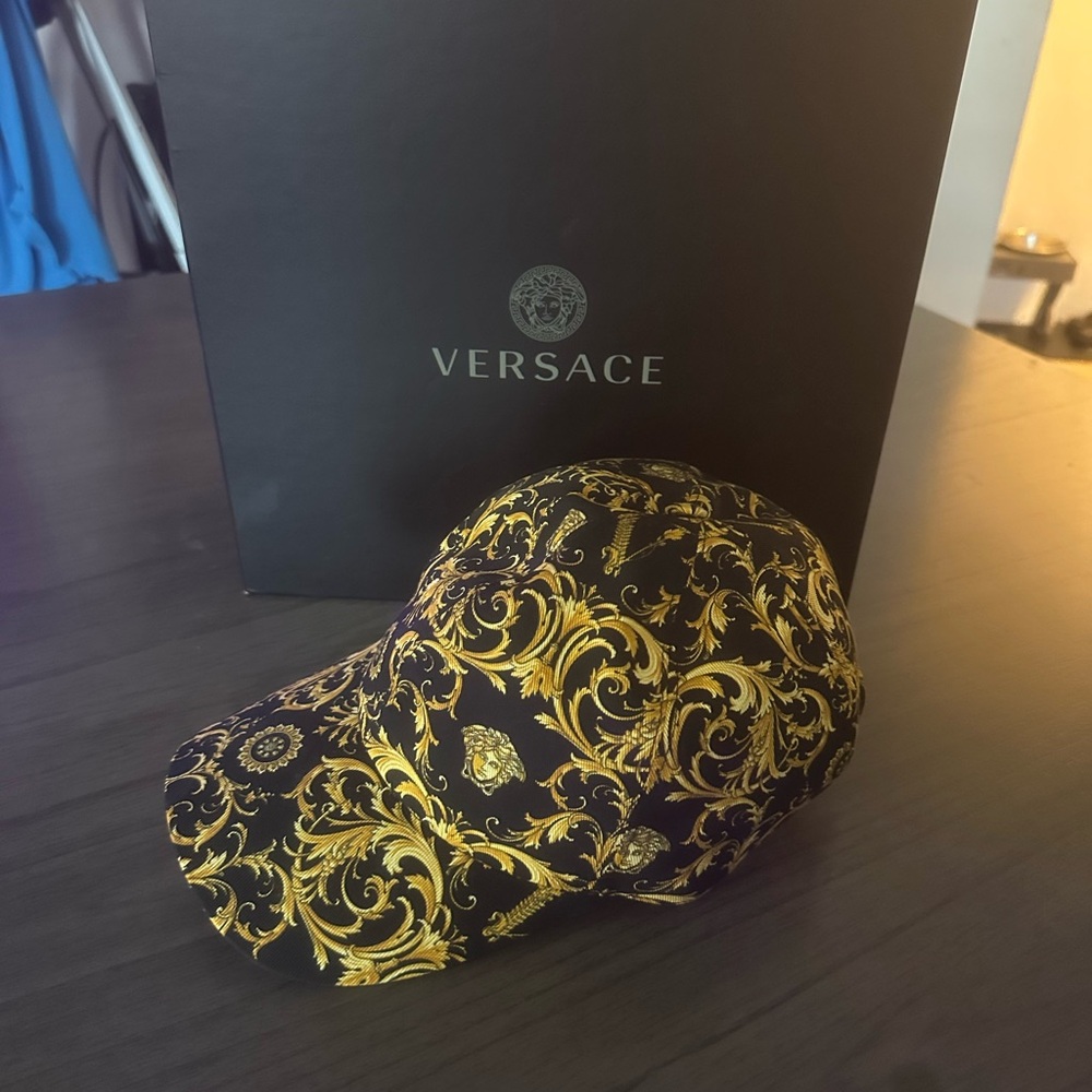 Versace Elegant Black and Silver Cap